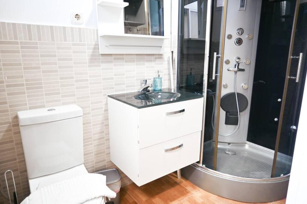 Agradable Apartamento Temporal De 1 Dormitorio En Madrid Pez30 Apartment Exterior photo